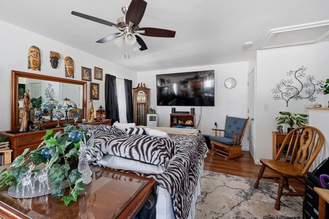 69 Chestnut Hill Road, Rochester, NH 03867