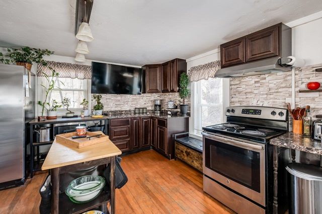 69 Chestnut Hill Road, Rochester, NH 03867