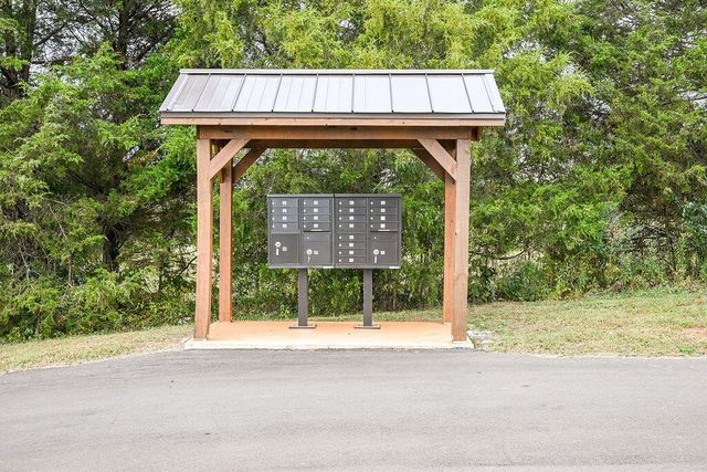 100 County Road 155, Riceville, TN 37370