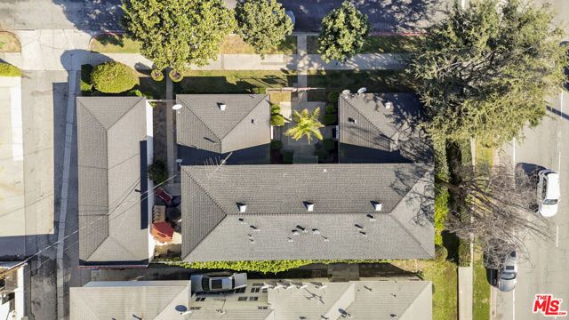 5202 Knowlton Street, Los Angeles, CA 90045