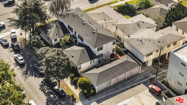 5202 Knowlton Street, Los Angeles, CA 90045