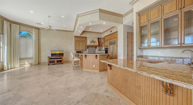 570 S SPOONBILL DRIVE, Sarasota, FL 34236