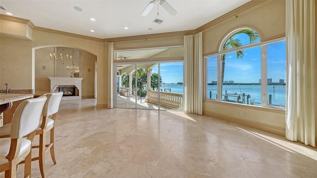 570 S SPOONBILL DRIVE, Sarasota, FL 34236