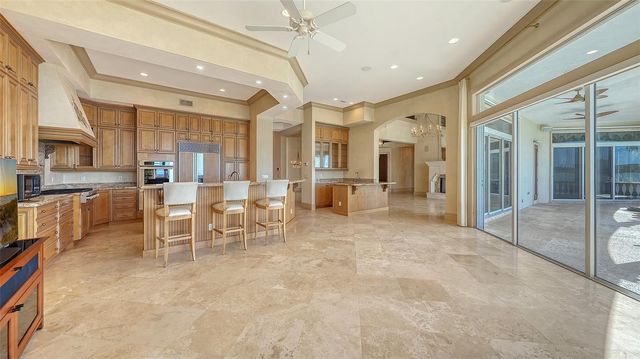 570 S SPOONBILL DRIVE, Sarasota, FL 34236