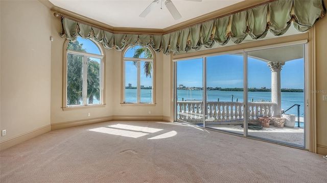 570 S SPOONBILL DRIVE, Sarasota, FL 34236