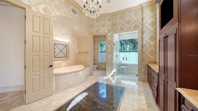 570 S SPOONBILL DRIVE, Sarasota, FL 34236