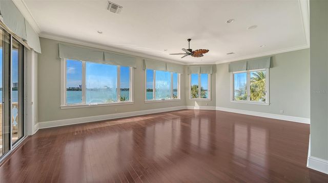 570 S SPOONBILL DRIVE, Sarasota, FL 34236