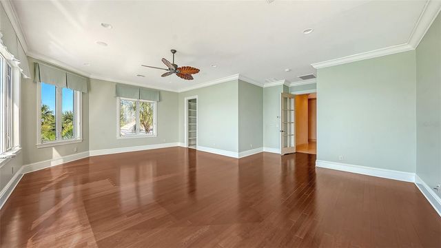 570 S SPOONBILL DRIVE, Sarasota, FL 34236