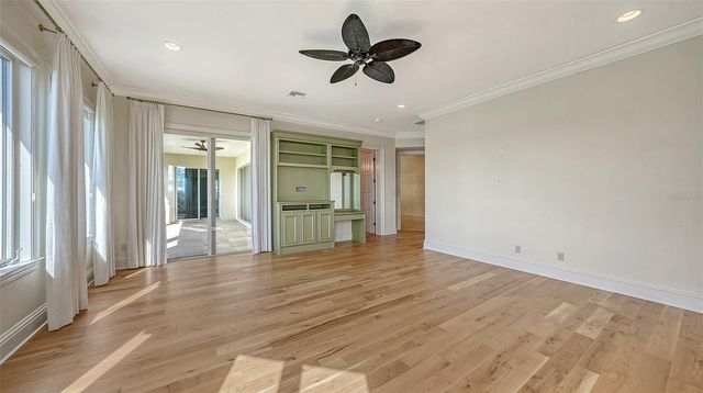 570 S SPOONBILL DRIVE, Sarasota, FL 34236