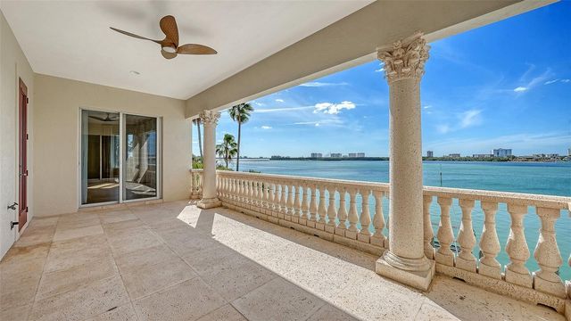570 S SPOONBILL DRIVE, Sarasota, FL 34236