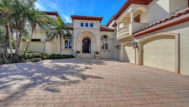 570 S SPOONBILL DRIVE, Sarasota, FL 34236