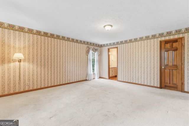 318 Burke Circle, Mcdonough, GA 30253