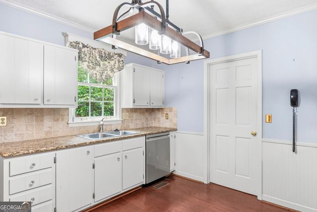 318 Burke Circle, Mcdonough, GA 30253