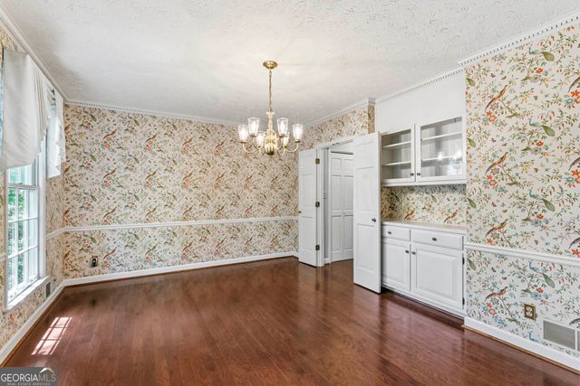 318 Burke Circle, Mcdonough, GA 30253