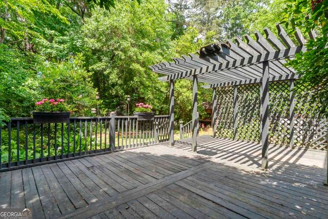 318 Burke Circle, Mcdonough, GA 30253