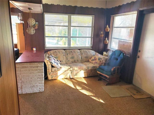 335 S CARPENTER AVENUE, Orange City, FL 32763