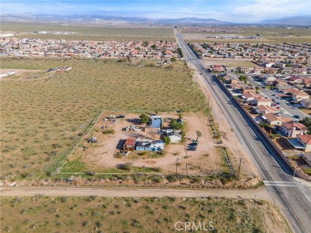 11522 Mojave Drive, Adelanto, CA 92301