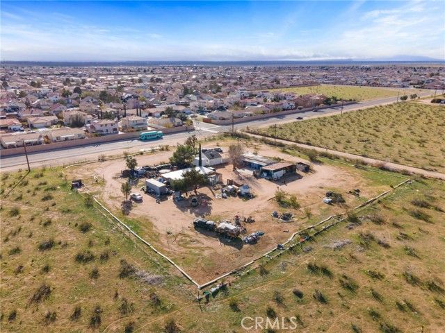 11522 Mojave Drive, Adelanto, CA 92301