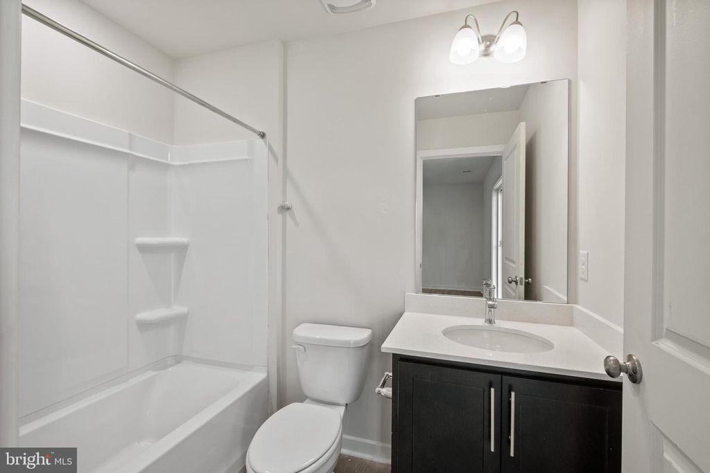 Image 14 of property listing at 5205 DRY CREEK LN, Upper Marlboro, MD 20772