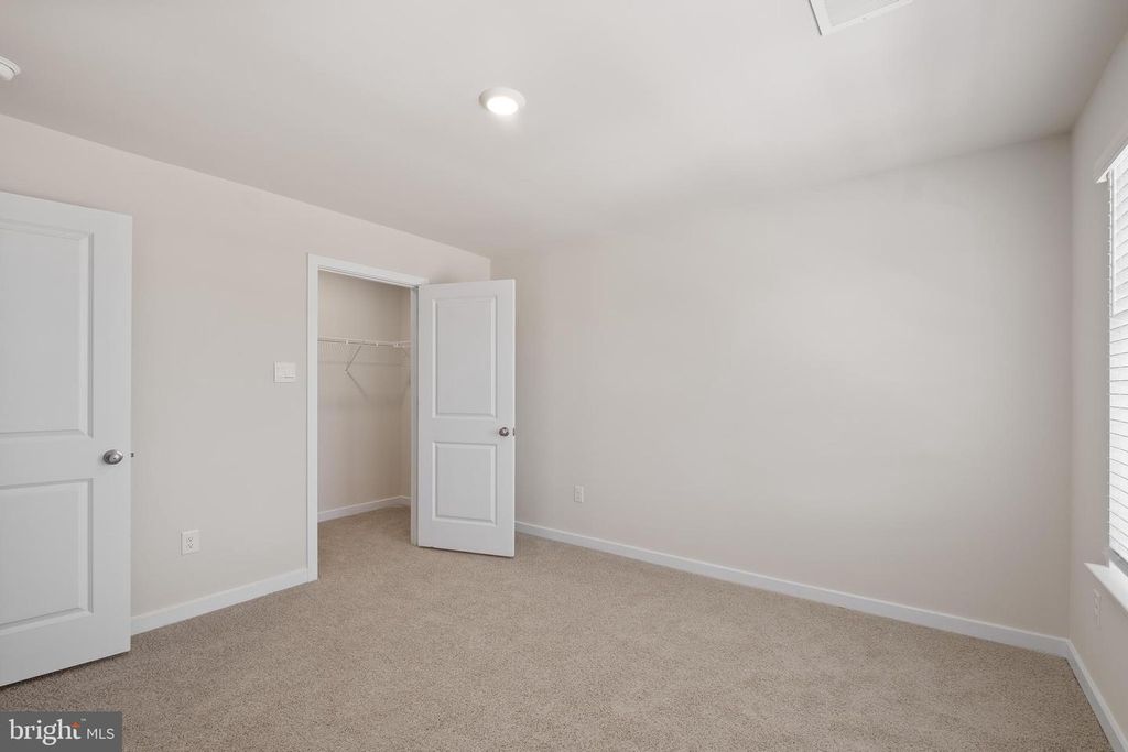 Image 25 of property listing at 5205 DRY CREEK LN, Upper Marlboro, MD 20772
