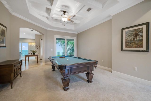 5918 BAHAMA SHORES DRIVE S, St Petersburg, FL 33705