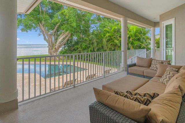 5918 BAHAMA SHORES DRIVE S, St Petersburg, FL 33705