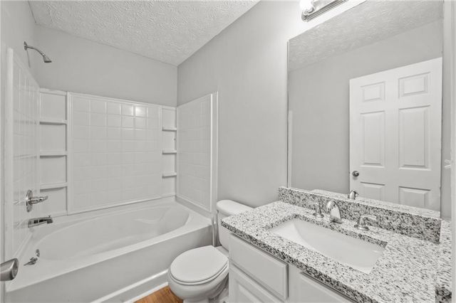 2754 Valley Green Drive, Gainesville, GA 30504