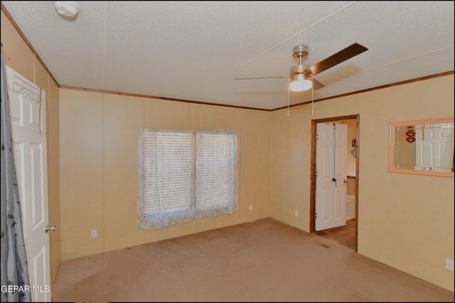 529 Paloma Blanca Drive, Chaparral, NM 88081