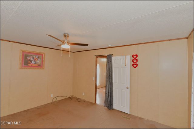 529 Paloma Blanca Drive, Chaparral, NM 88081