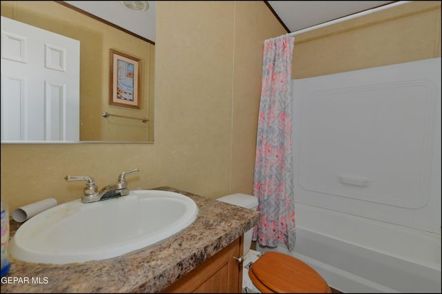 529 Paloma Blanca Drive, Chaparral, NM 88081