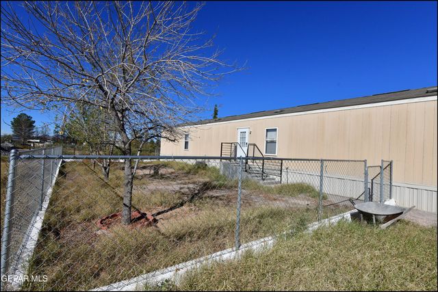 529 Paloma Blanca Drive, Chaparral, NM 88081