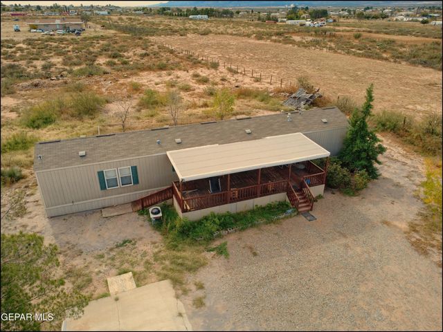 529 Paloma Blanca Drive, Chaparral, NM 88081