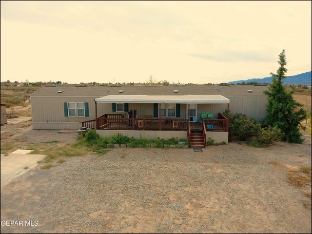 529 Paloma Blanca Drive, Chaparral, NM 88081