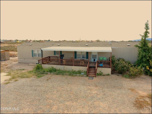 529 Paloma Blanca Drive, Chaparral, NM 88081