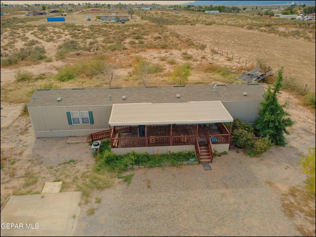 529 Paloma Blanca Drive, Chaparral, NM 88081