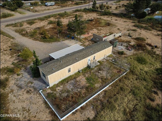 529 Paloma Blanca Drive, Chaparral, NM 88081