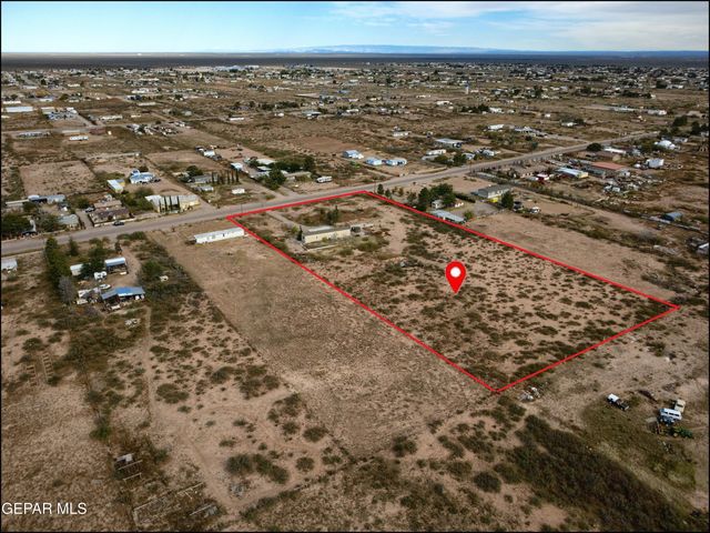 529 Paloma Blanca Drive, Chaparral, NM 88081