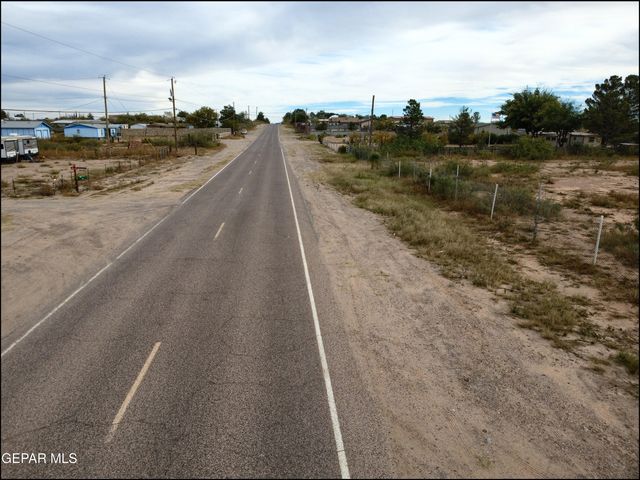 529 Paloma Blanca Drive, Chaparral, NM 88081