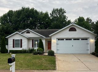 55355 Suncrest Drive, New Carlisle, IN 46552
