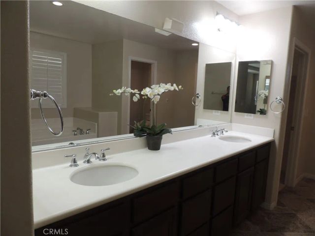 13711 Amberview, Eastvale, CA 92880