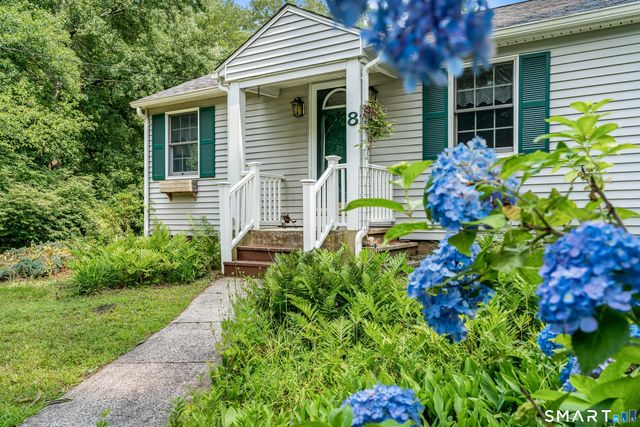 8 Mixville Road, Prospect, CT 06712