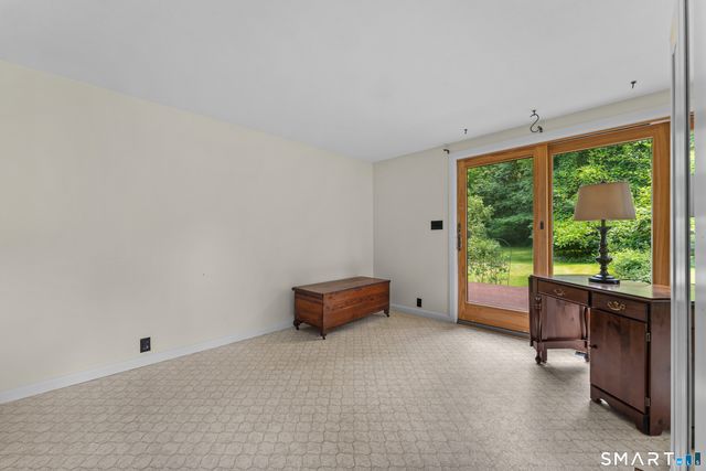 8 Mixville Road, Prospect, CT 06712