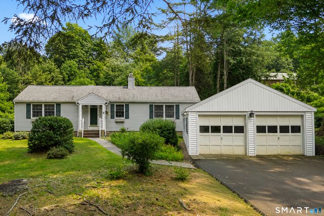 8 Mixville Road, Prospect, CT 06712