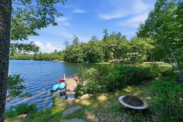 9 Berry Road, Loudon, NH 03307