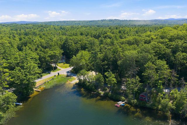 9 Berry Road, Loudon, NH 03307