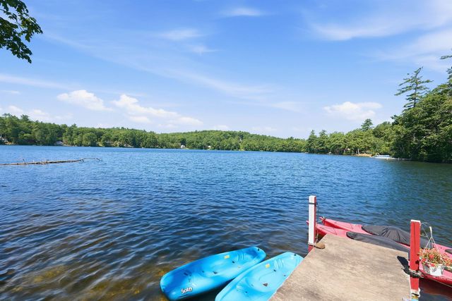 9 Berry Road, Loudon, NH 03307