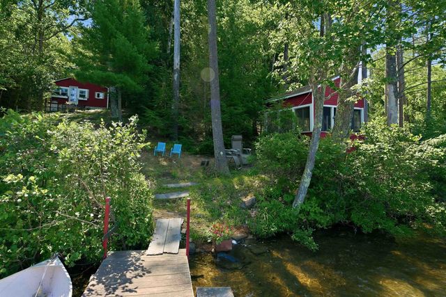 9 Berry Road, Loudon, NH 03307