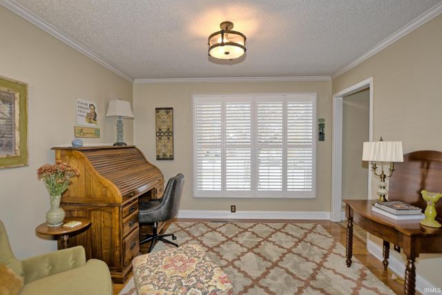 6299 Pfafflin Lake Boulevard, Newburgh, IN 47630