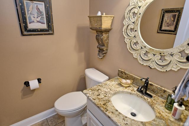6299 Pfafflin Lake Boulevard, Newburgh, IN 47630