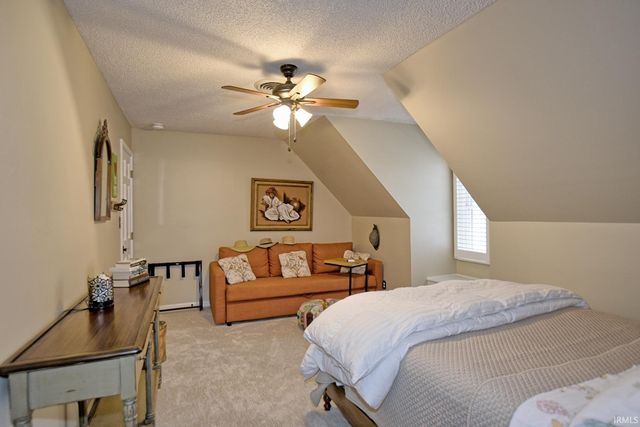 6299 Pfafflin Lake Boulevard, Newburgh, IN 47630